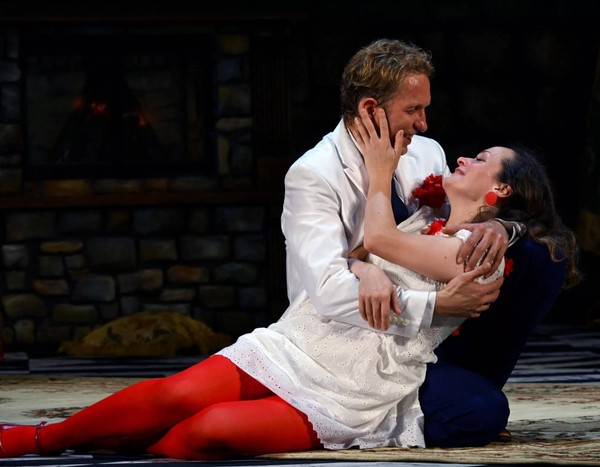 Спектакль «Прекрасная маркиза»