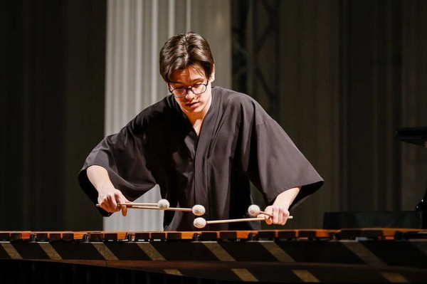 Концерт «Вечера в Английском зале. Фортепиано, ударные»