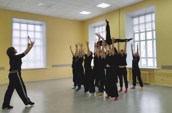 Мастер-класс «Танцевальная техника и импровизация: от основы до виртуозности»