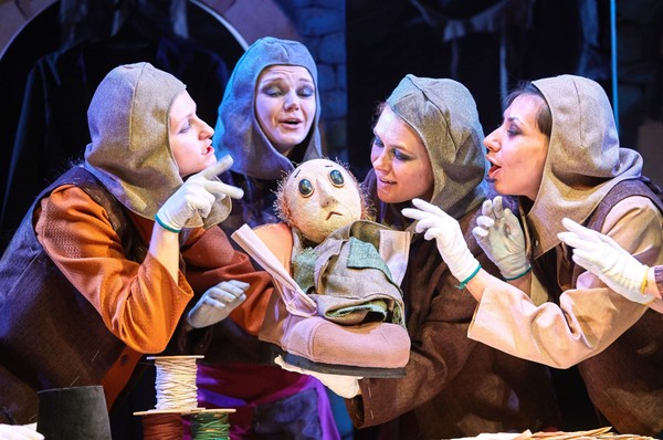 Спектакль «Шинель»