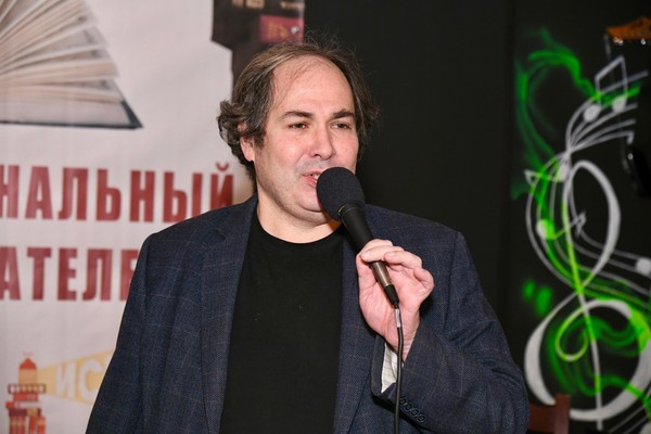 Творческая встреча с главным редактором «Литературной газеты» Максимом Замшевым