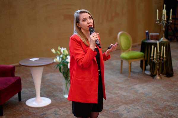 Полина Ларина. Дьявол носит Prada