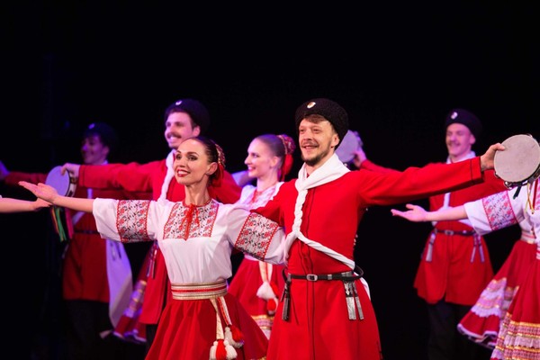 Концерт государственного казачьего ансамбля песни и танца «Ставрополье»