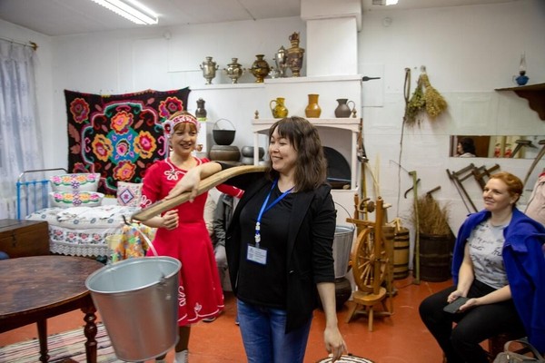 Библиоэкспресс «Колесо истории»