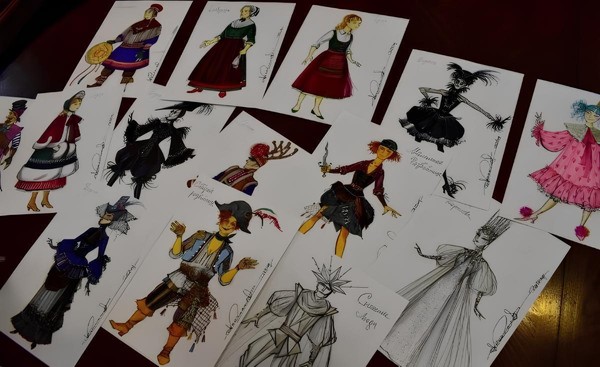 Выставка «Театр+»