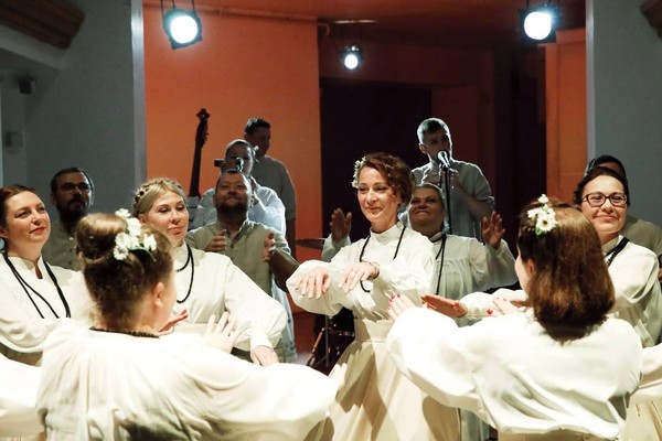 Программа «Родные песни»