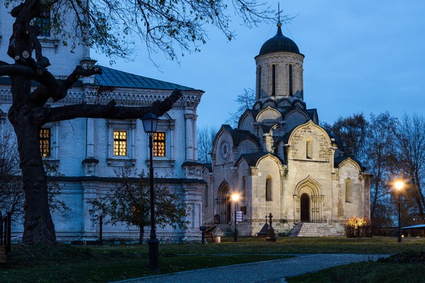 «Высокий русский иконостас начала — третьей четверти XVII века»