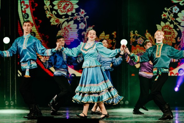 Концерт «Вдоль по улице»