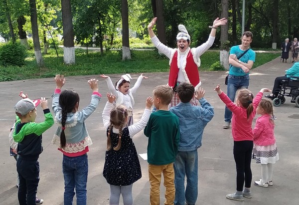 Познавательно-игровая программа для детей «Экскурсовод нам всё расскажет…»