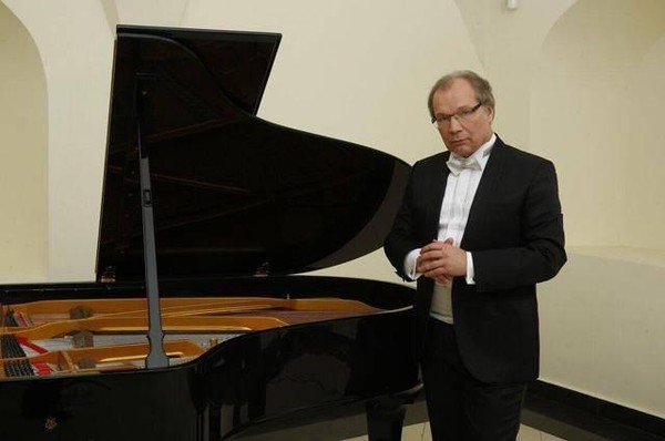 Программа закрытия фестиваля «Фонд Юрия Розума. Первые 20 лет»