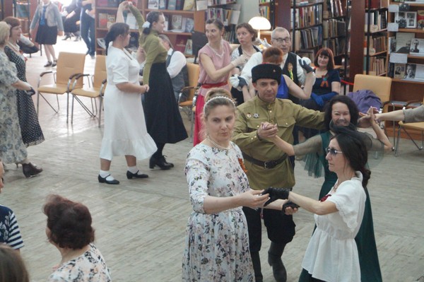Музыкально-танцевальный вечер «Майская вечёрка»