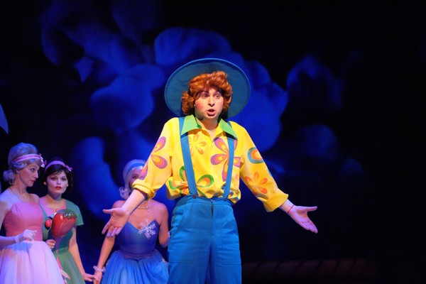 Спектакль «Незнайка из Цветочного города»