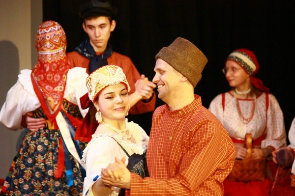 Концерт «А в моем резном оконце»