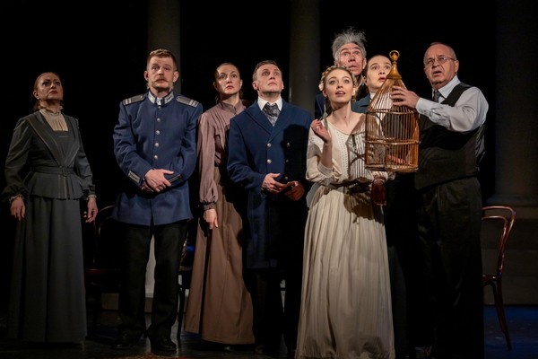 Спектакль «Человек в футляре»