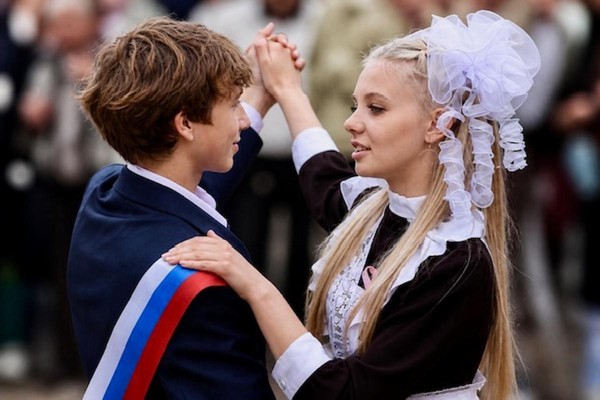 Выставка «Последний звонок»