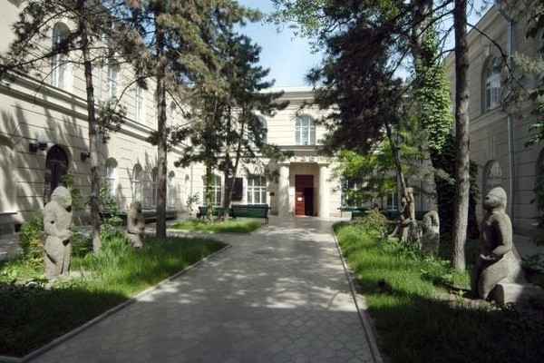 Виртуальное путешествие «Музеев чарующий мир»