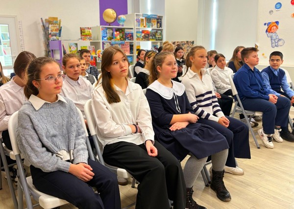 Интерактивная лекция «Красота в деталях: искусство русских узоров»
