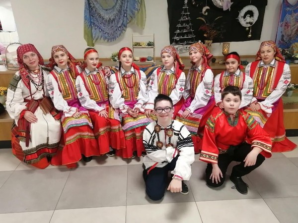 Отчетный концерт образцового фольклорного ансамбля «Перезвон»