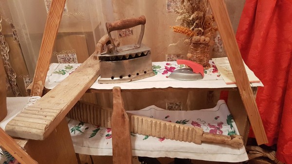 Экскурсия «Что предметы старины рассказать тебе должны»