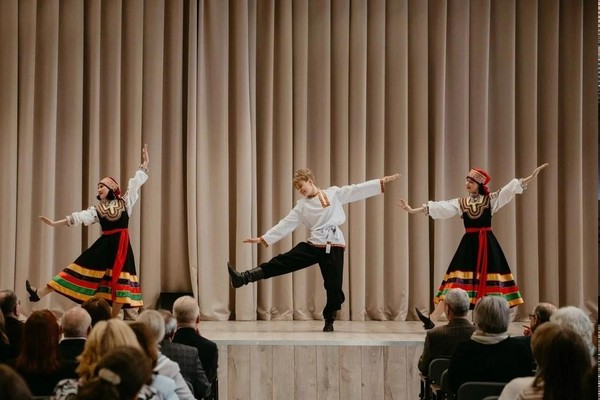 Концертная программа «Радуйся жизни и каждому дню»