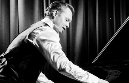 Денис Мажуков