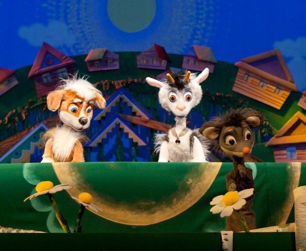 Щенок, не умеющий лаять / Өрә белмәгән көчек