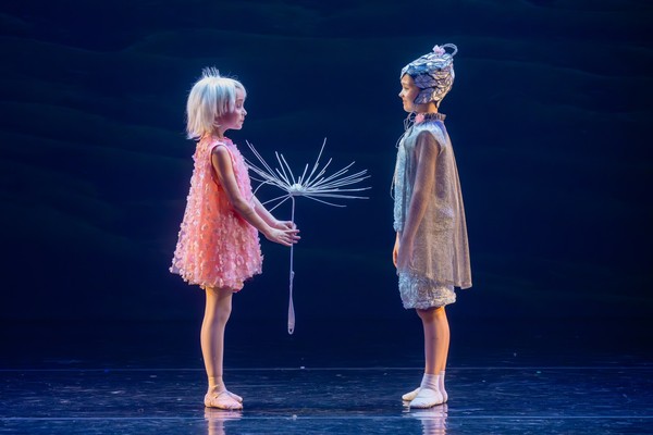 Дюймовочка