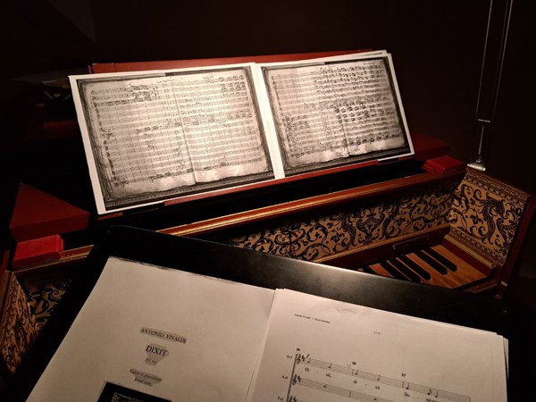 Музыка Баха: три инструмента — три стихии