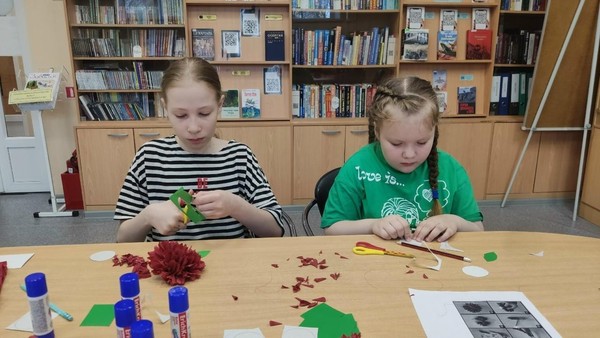 Творческая лаборатория «Победная бутоньерка»