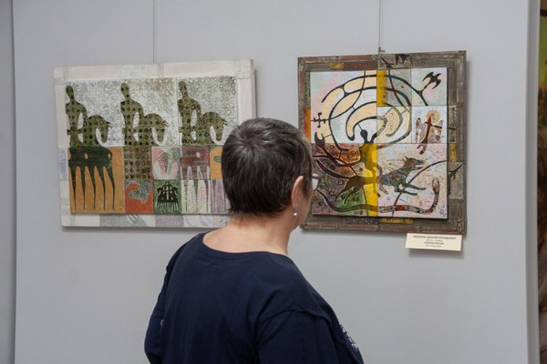 Экскурсия по выставке «Художники земли Владимирской. 80 лет» ко Дню весны и труда