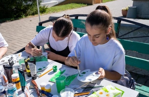 Мастер-класс «Весенний подсвечник из гипса»