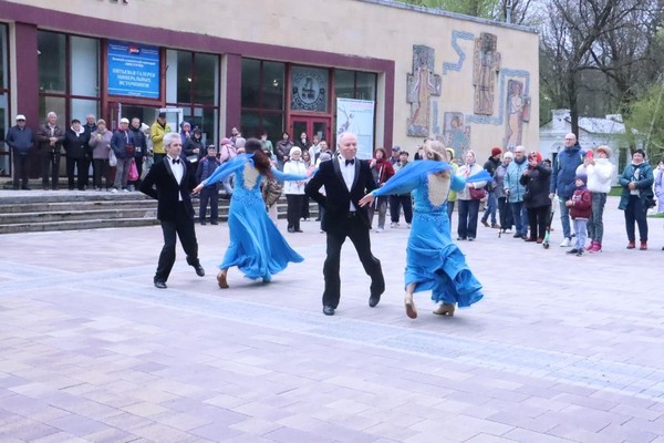 Концертная программа «Курортные истории»