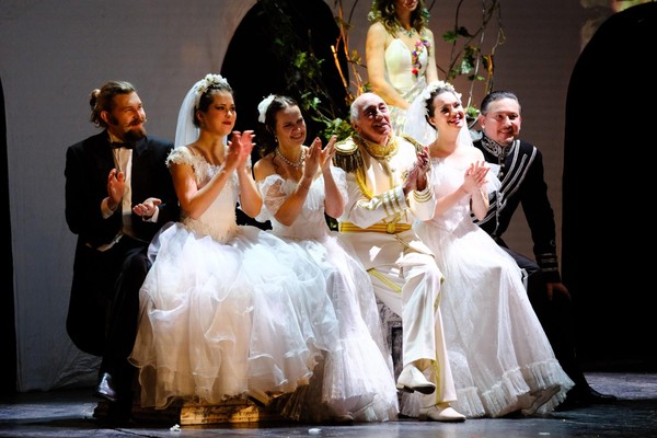 Спектакль «Сон в летнюю ночь»