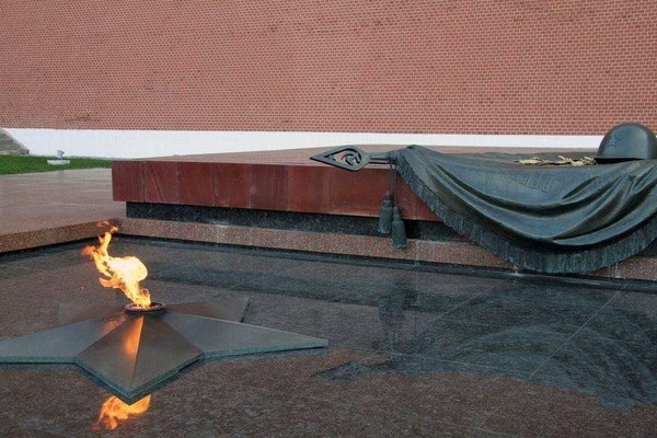 Программа «Помни их имена: А. П. Маресьев, подвиг ценою в жизнь»