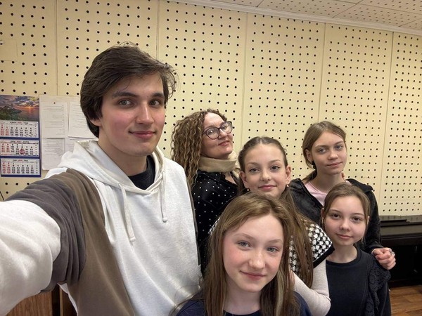 Мастер-класс «Актуальные ансамблевые песни для выступления на летних концертах»