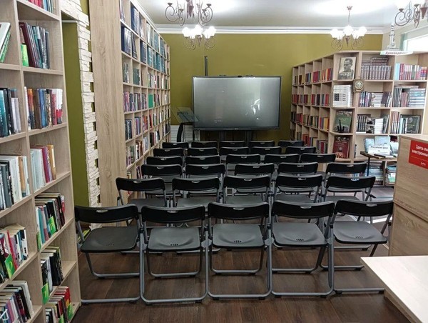 Познавательный час «Придумавшие буквы и прозрачное стекло»
