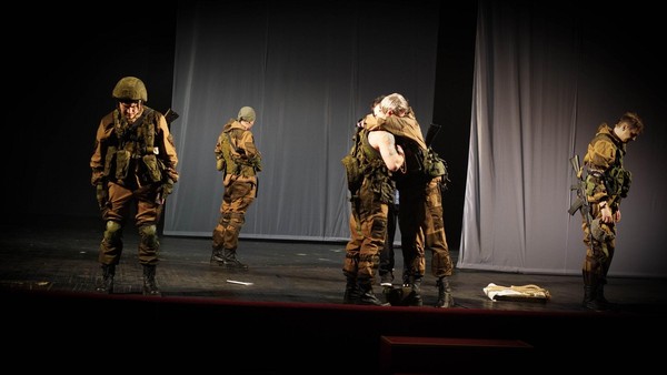 Спектакль «Говорят погибшие герои»