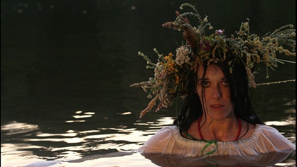 Майская ночь, или Утопленница