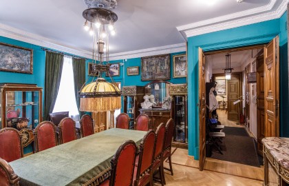 Входной билет, включающий в себя посещение постоянной экспозиции и временных выставок музея-квартиры Н.С. Голованова