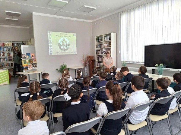 Познавательный час «Кто знает Аз да Буки, тому и книги в руки»