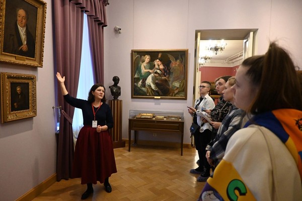 Экскурсия «Русское искусство»