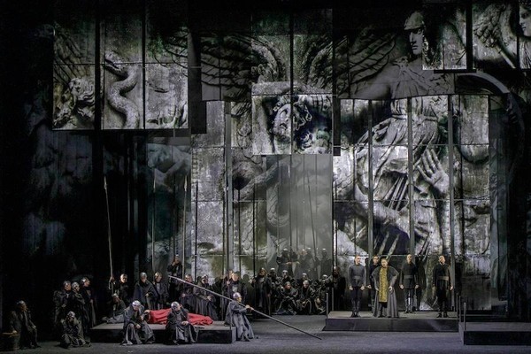 Опера «Трубадур»