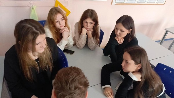 Интеллектуальная игра «Что? Где? Когда?»