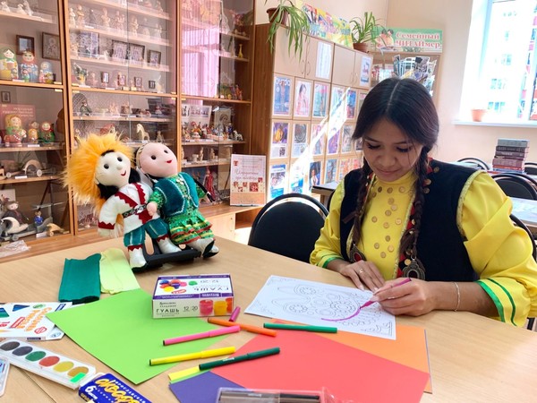 Мастер-класс «Этно-Закладки для книг»