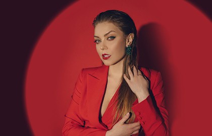 Акула (Оксана Почепа)