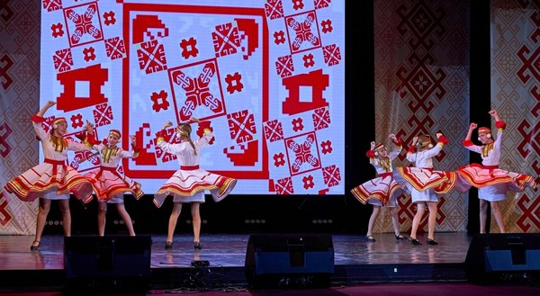 Концерт «От истоков к единству»