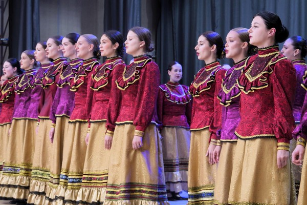Концерт народной песни