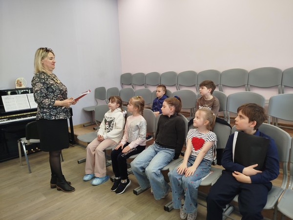 Лекция «Легендарная песня»