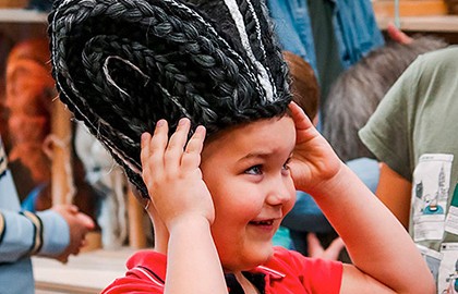Таинственное закулисье