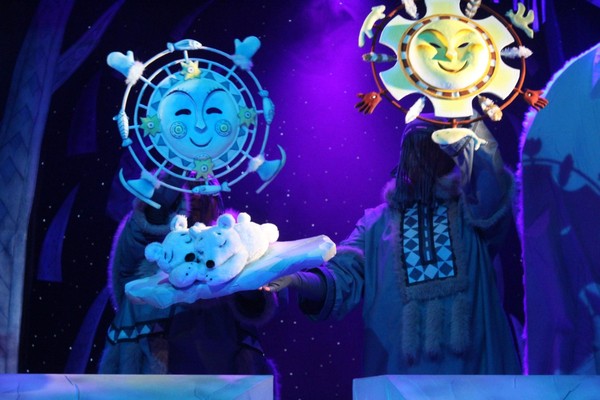 Спектакль «Путешествие северных медвежат»